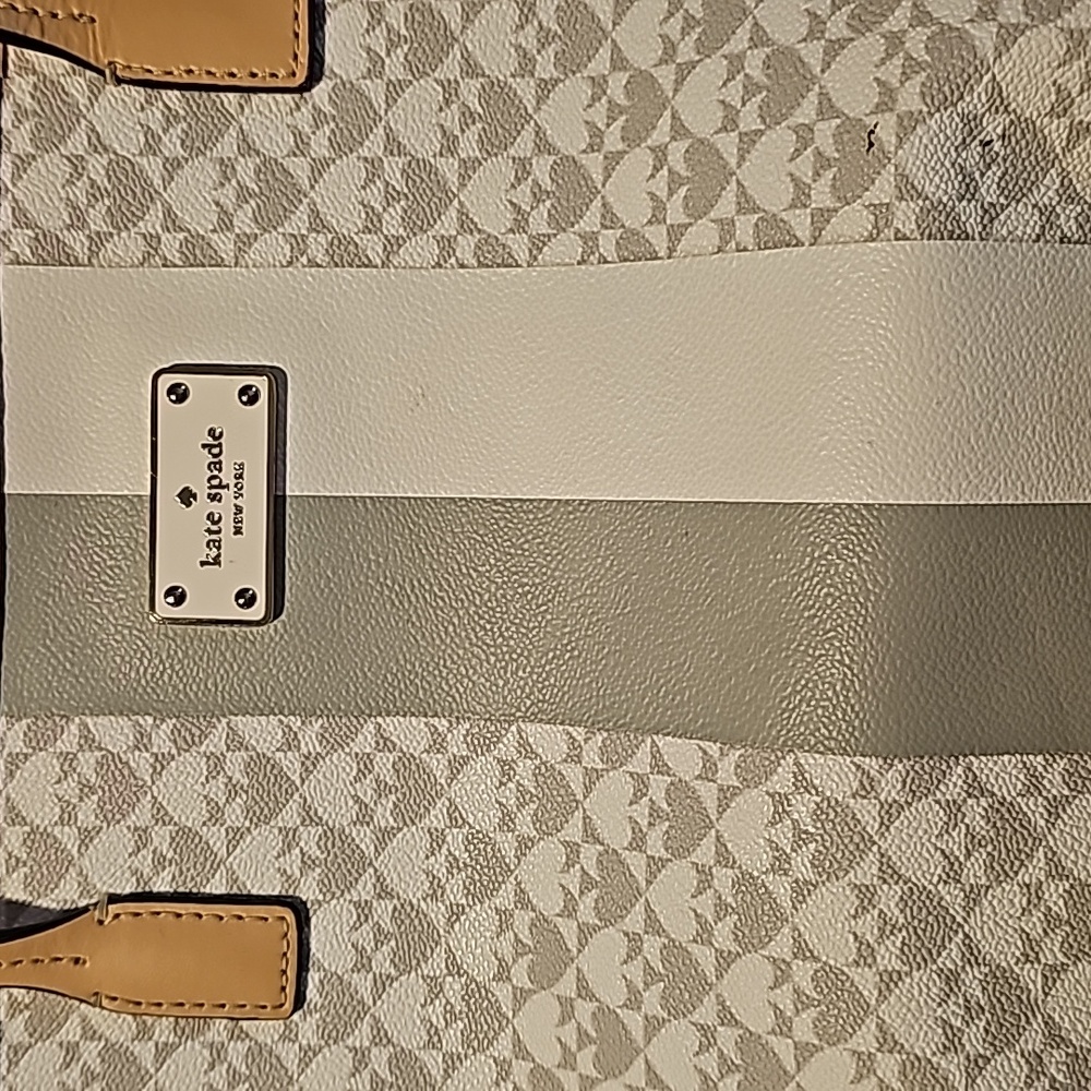 Kate Spade purse - Picture 16 of 16